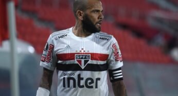 Jornalista revela influência de Daniel Alves na contratação de Orejuela