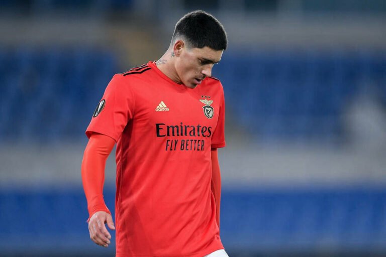 Clubes alemães estudam contratação de Darwin Nunez