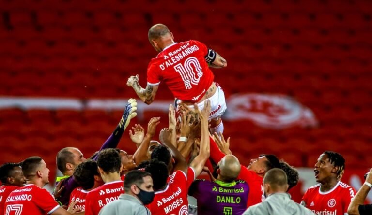 Presidente do Inter despista sobre negociação com D’Alessandro