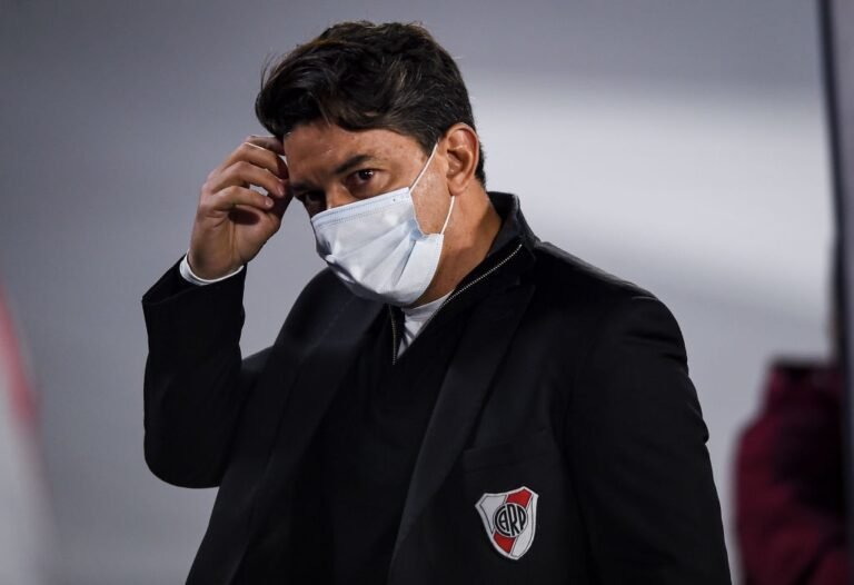 Marcelo Gallardo vira opção para substituir Koeman no Barcelona