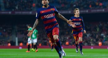Jornal espanhol abre as portas do Barcelona para a volta de Daniel Alves