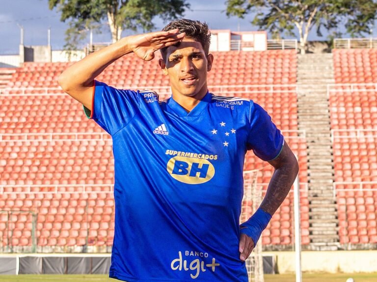 Igor Lemos tem bons números no time sub-20 do Cruzeiro