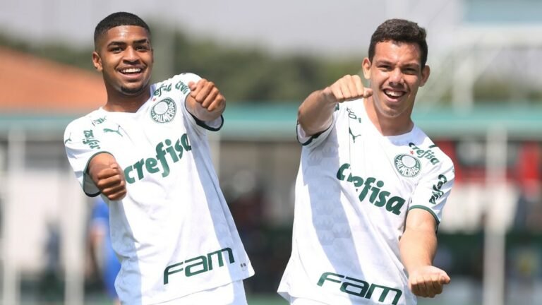 Times Sub-15 e Sub-17 do Palmeiras vencem jogos neste sábado
