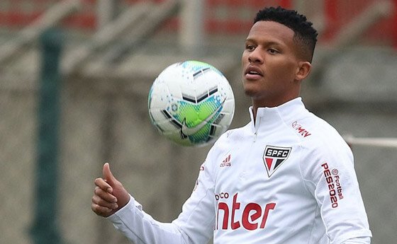 Renovação esfria e Rodrigo Freitas deve deixar o São Paulo no final do ano