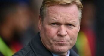 Koeman e Laporta conversam após o jogo contra o Cádiz