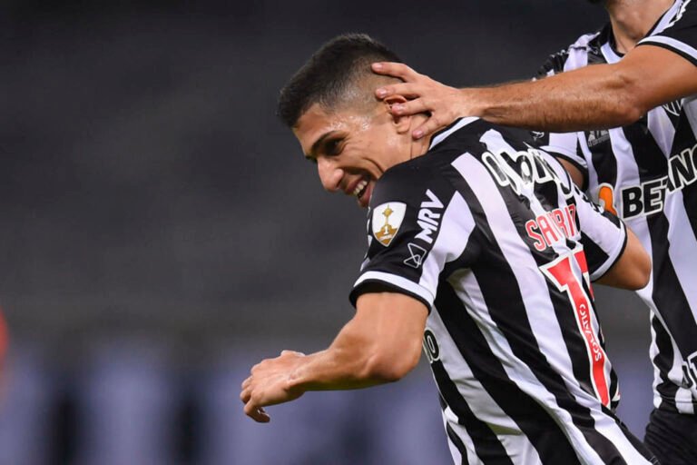 Savarino pode se tornar apenas o 2º venezuelano a ganhar uma Libertadores