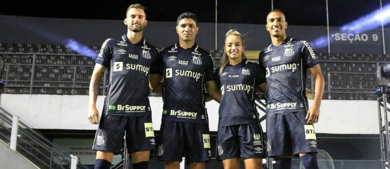 Com homenagens à torcida, Santos lança novo terceiro uniforme; veja fotos