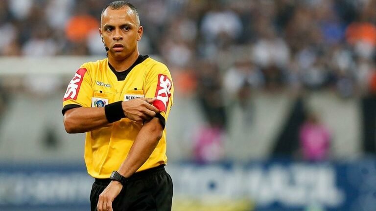 Árbitro de São Paulo x Atlético-MG apitou vitória Tricolor sobre o Galo no último Brasileiro