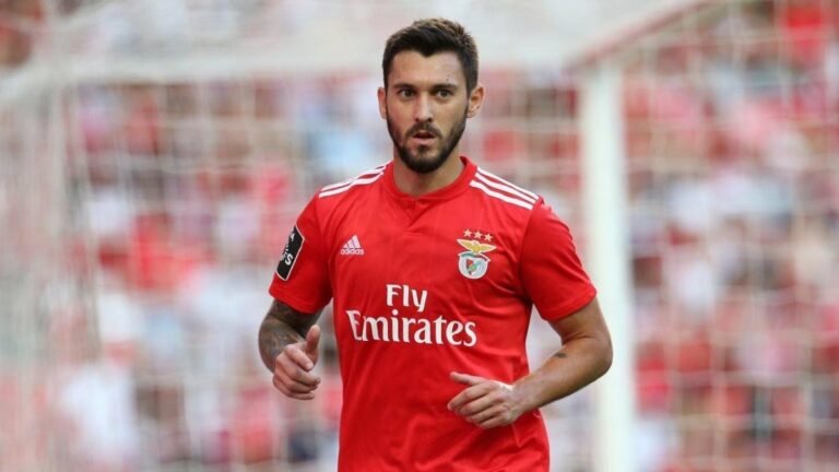 Ex-alvo do São Paulo, atacante recusa proposta de time chileno