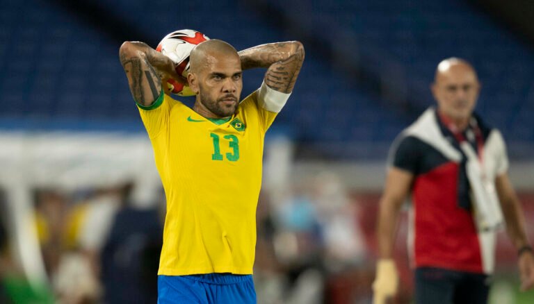 Daniel Alves revela por que recusou propostas de Flamengo, Fluminense e Athletico