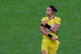 Árbitra Edina Alves revela depressão após erro em jogo do São Paulo no Paulistão