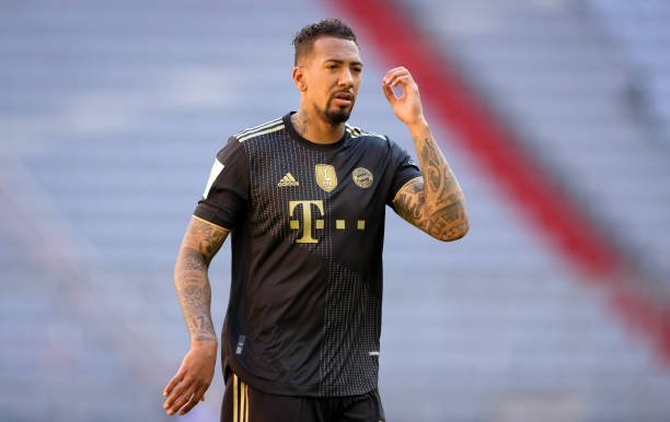Ex-Bayern, Boateng  será sentenciado e pode pegar cinco anos de prisão