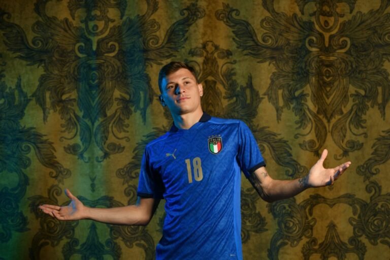 Nicolò Barella entra na agenda do Paris Saint-Germain