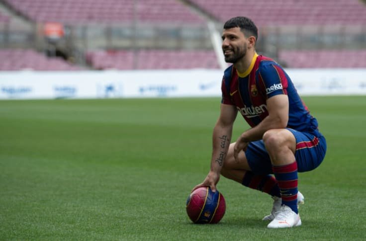 Sergio Aguero diz que recusou a camisa 10 por respeito a Messi
