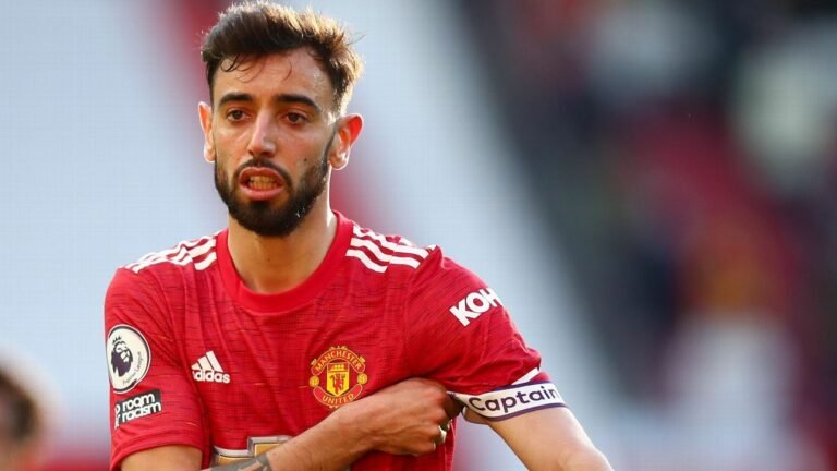 Bruno Fernandes revela conselho para Alex Telles antes do brasileiro marcar na Champions