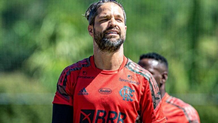Diego afirma que deseja se aposentar no Flamengo: “Forte possibilidade”