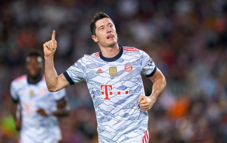 Robert Lewandowski chega a marca de 18 jogos seguidos com gols pelo Bayern de Munique