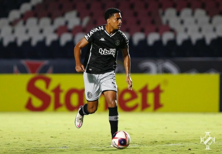 Zagueiro do Vasco é pego por exame  antidoping feito pela Conmebol