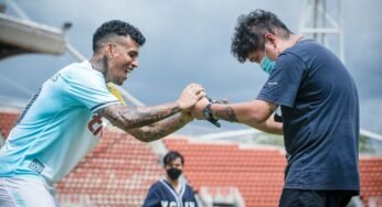 Vander busca outro grande ano no Bangkok United