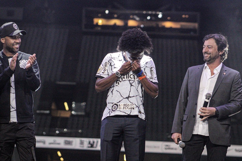 Willian não deve demorar para estrear com a camisa do Corinthians