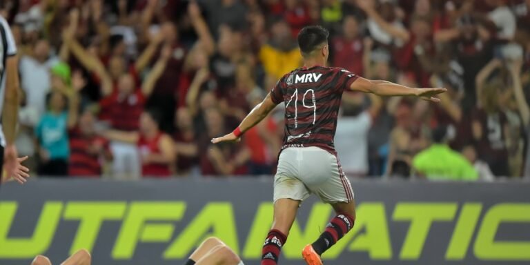 Na última vez que venceu o Galo, Flamengo tinha Jorge Jesus como técnico; confira o retrospecto