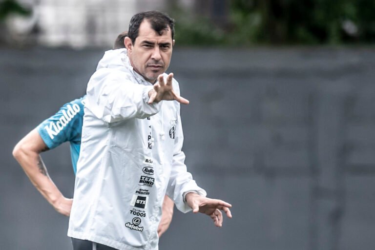 Santos encerra preparação para o clássico contra o São Paulo; veja a escalação