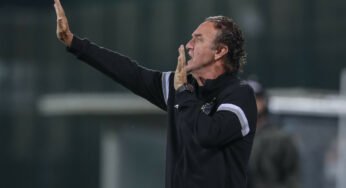 Cuca comenta fala de Renato Gaúcho sobre desfalques e jogos em Data FIFA