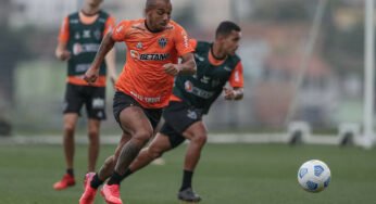 Mariano e Savarino treinam e podem reforçar o Atlético diante o Santos