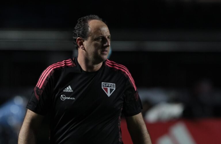 São Paulo não venceu nas últimas 12 estreias de técnicos