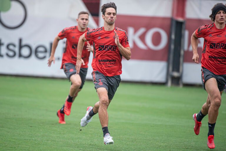 Flamengo acumula 14 problemas físicos durante o mês de outubro; veja a lista