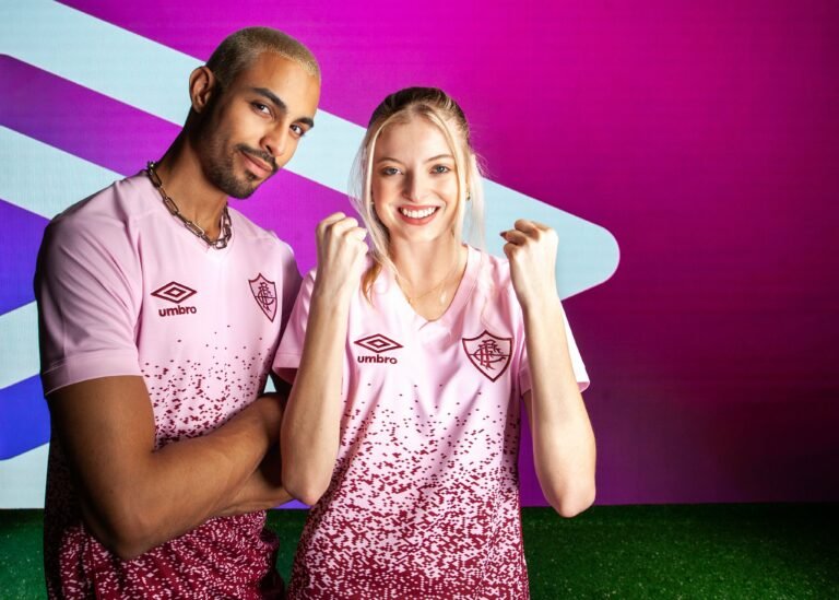 Umbro divulga nova camisa do Fluminense em homenagem ao Outubro Rosa