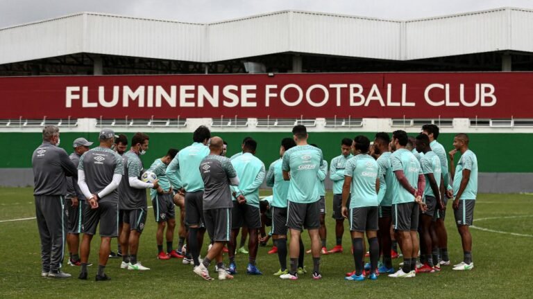 Fluminense quita salários referentes ao mês de setembro para jogadores e funcionários