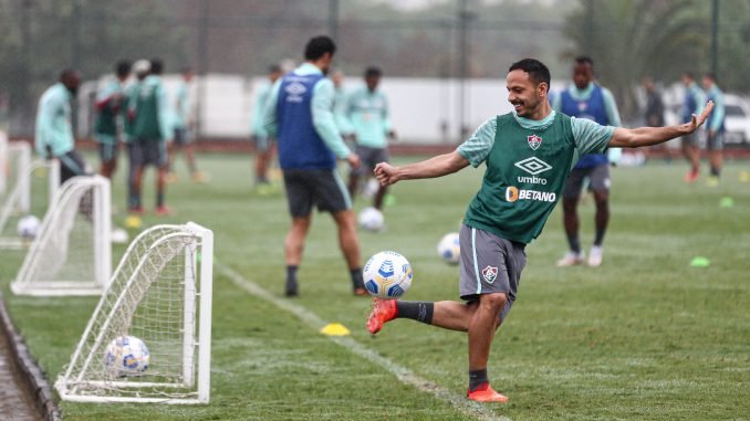 Yago Felipe treina normalmente e Calegari é mantido; veja a provável escalação do Fluminense