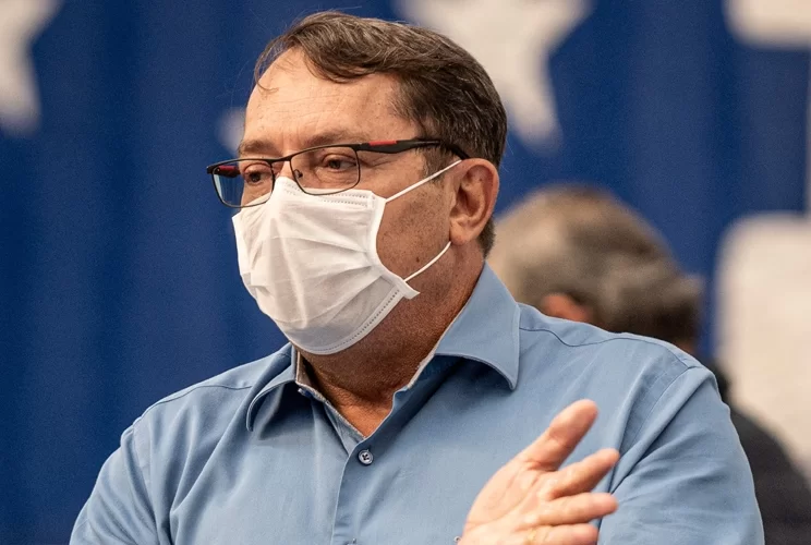 Pedro Lourenço diz que tentará colocar salários em dia no Cruzeiro