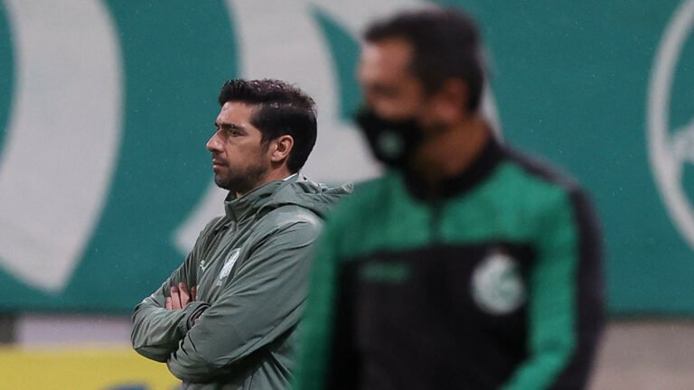 Abel Ferreira vê com bons olhos volta de torcida ao Allianz Parque