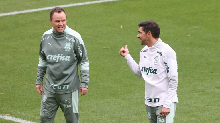 Palmeiras treina com novidade para jogo contra o Ceará