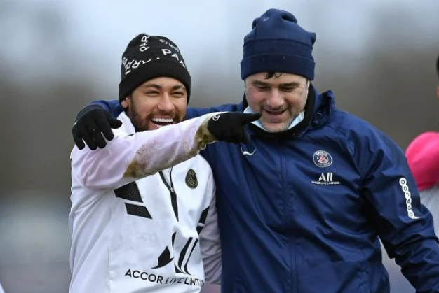 Pochettino elogia Neymar e diz: ‘Não tenho dúvidas de que quer estar em Paris’