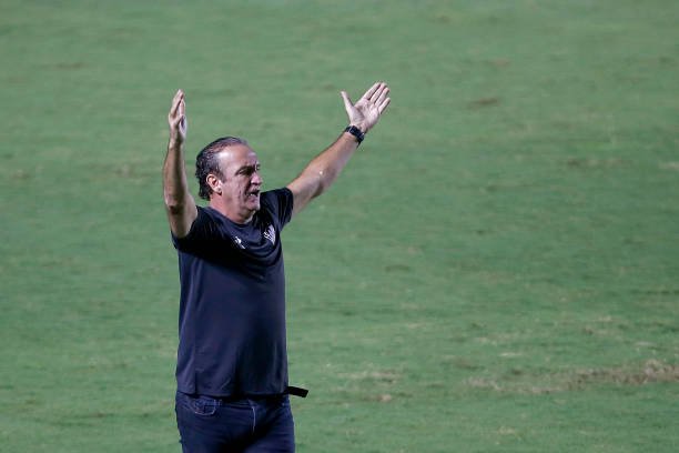 Atlético-MG demora, mas encontra caminho da vitória e Cuca exalta triunfo após time cair na Libertadores