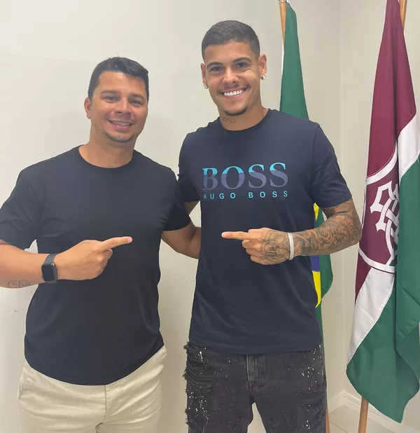 Fluminense acerta a renovação do zagueiro Luan Freitas