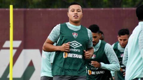 Marlon deve ganhar chance no Fluminense e Egídio pode voltar a ser relacionado