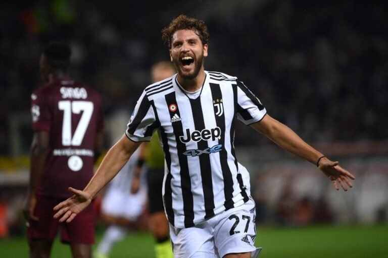 Locatelli marca no fim, e Juventus vence clássico diante do Torino no Italiano