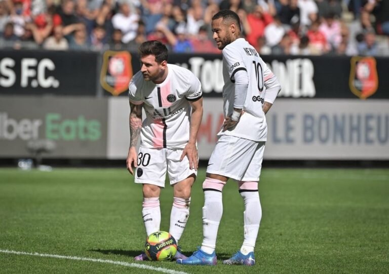Com ‘trio mágico’ em campo, PSG não chutou a gol em derrota para o Rennes