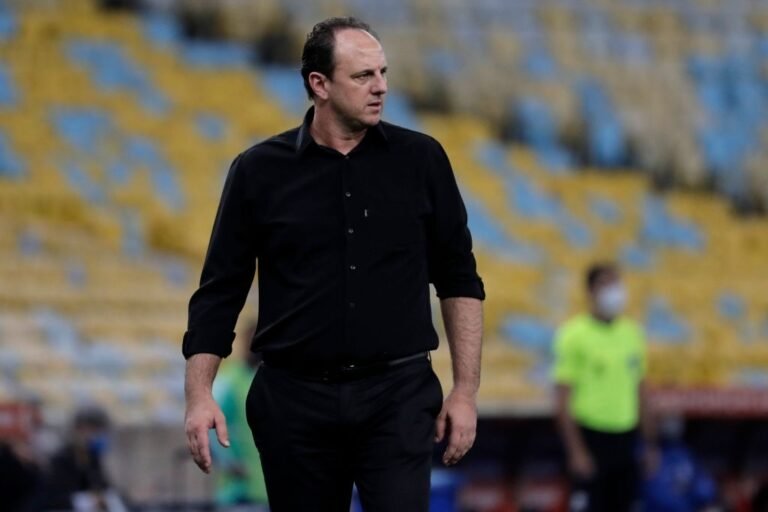 Ex-Flamengo, Rogério Ceni é sondado pelo Grêmio, diz jornalista