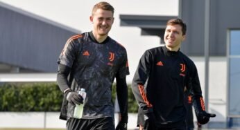 Newcastle prepara oferta de R$ 1,5 bilhão por dupla da Juventus, diz jornal