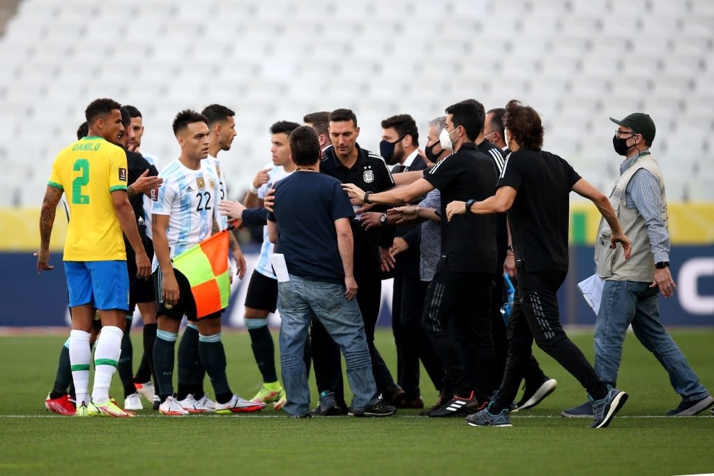 Presidente da FIFA se pronuncia sobre adiamento de Brasil x Argentina