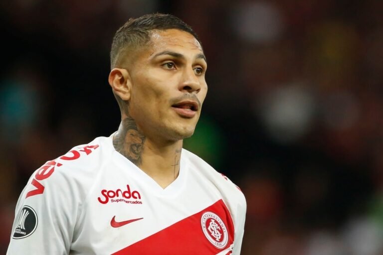 Guerrero custou R$ 50 milhões ao Inter durante sua passagem, diz jornalista