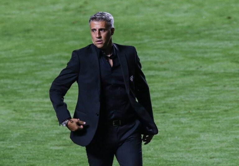 Cicinho revela ‘trairagem’ de Crespo no São Paulo: “Falso humide”