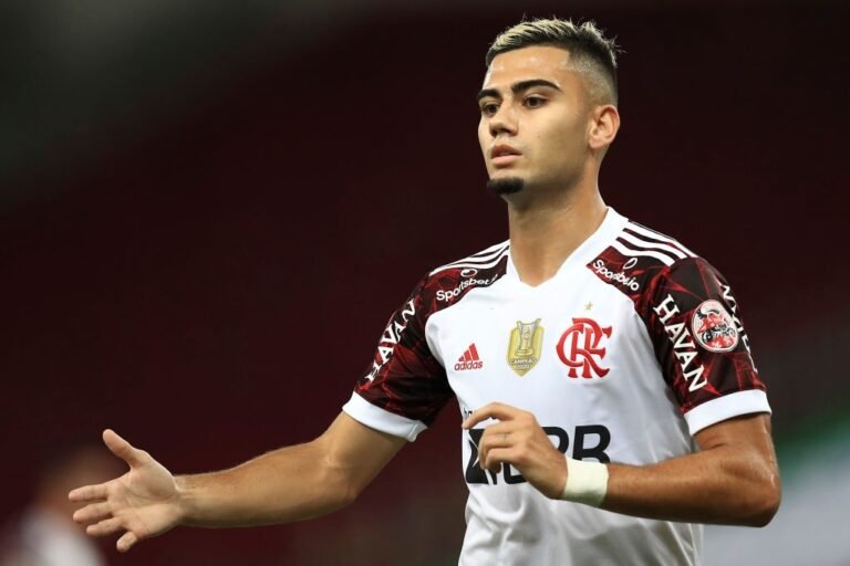 VP de finanças garante que Flamengo tem condições de comprar Andreas Pereira