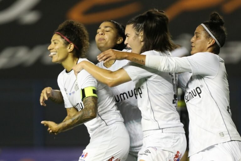 Sereias perdem de virada no Paulistão Feminino