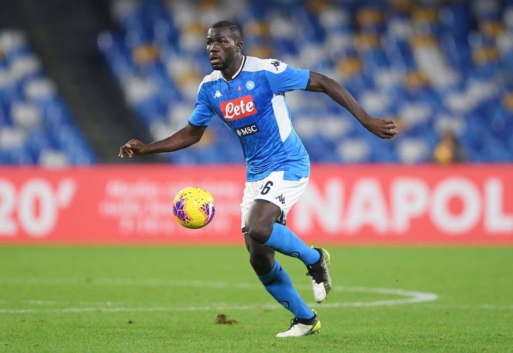 Newcastle sonha com Koulibaly, Lingard e Luka Jovic